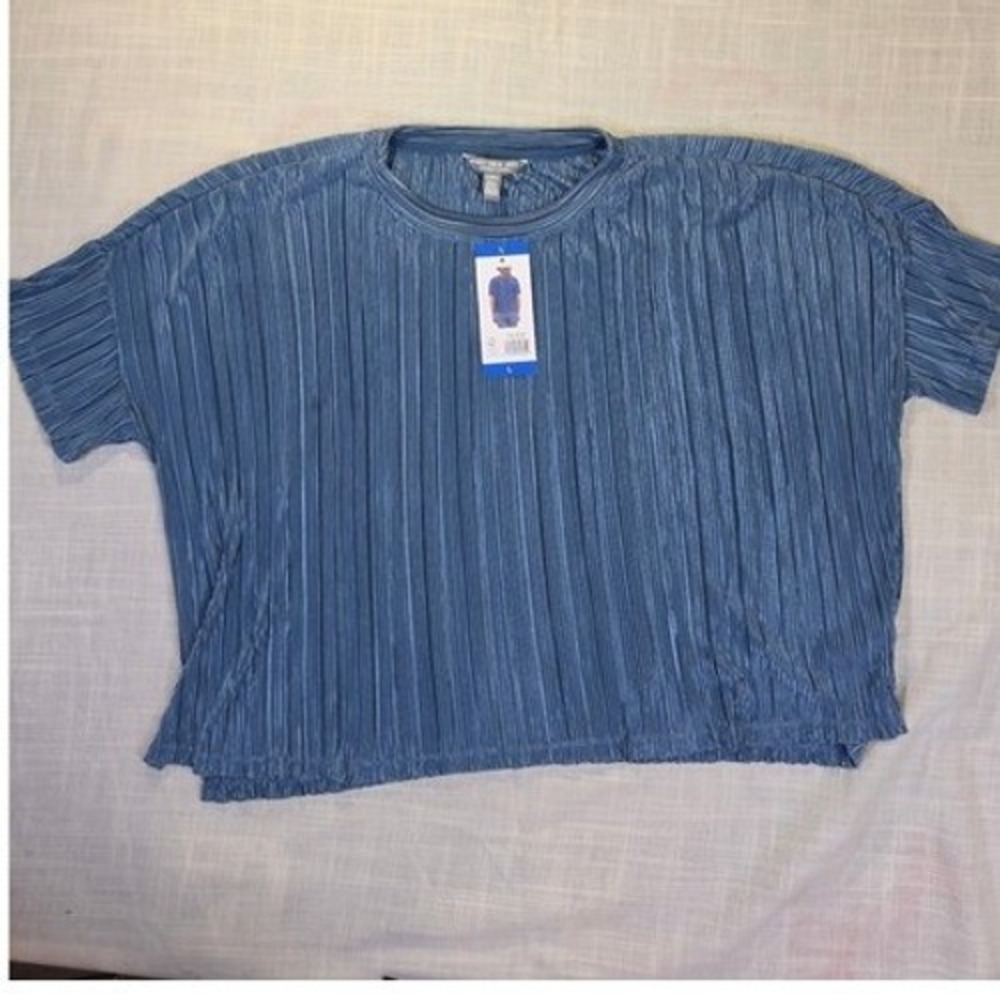 Marc New York Andrew Marc Light Blue Pleated Short Sleeve Boxy Top NWT L